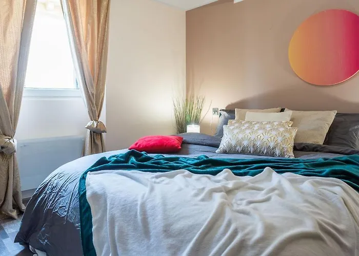 Residenza Santa Anastasia With Parking Included