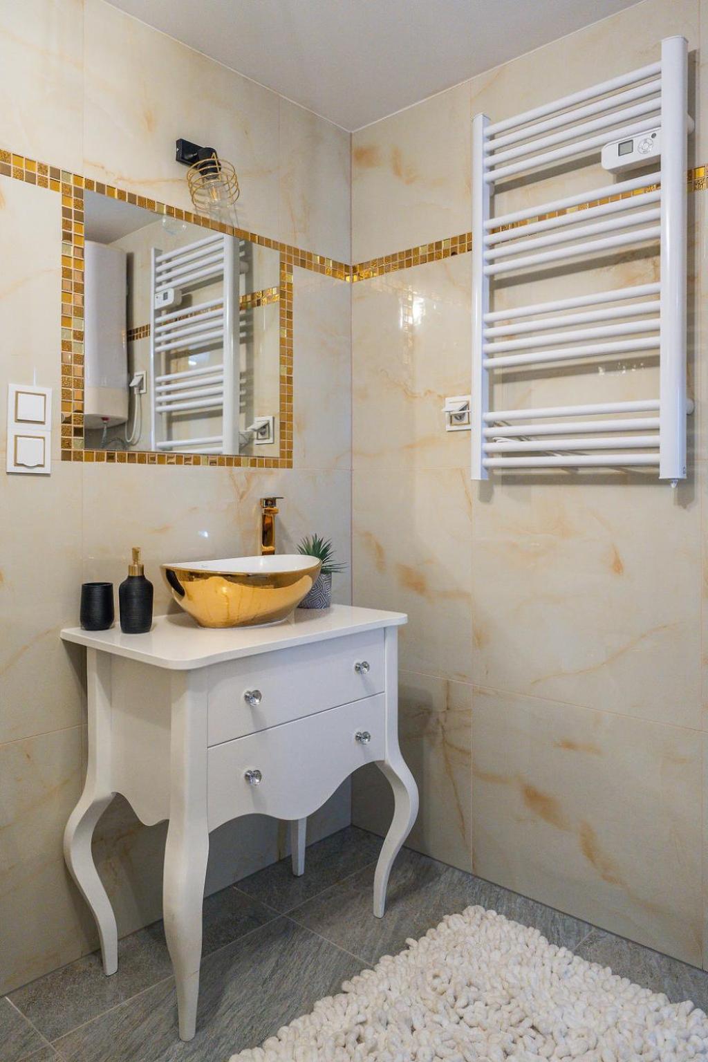 Appartamento Residenza Santa Anastasia With Parking Included